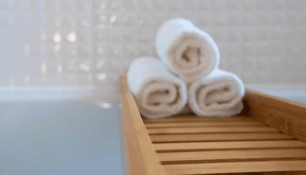 bath tray tub towel